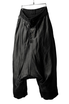 画像をギャラリービューアに読み込む, SOSNOVSKA SQUEEZED STRIPE PANTS (BLACK)