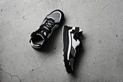画像をギャラリービューアに読み込む, 11 BY BORIS BIDJAN SABERI x SALOMON "BAMBA 6" (BLACK-LIGHT GREY)