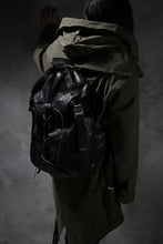 Load image into Gallery viewer, ierib roll top ruck sack / Oiled Horse Leather (BLACK)