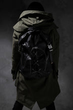 Load image into Gallery viewer, ierib roll top ruck sack / Oiled Horse Leather (BLACK)