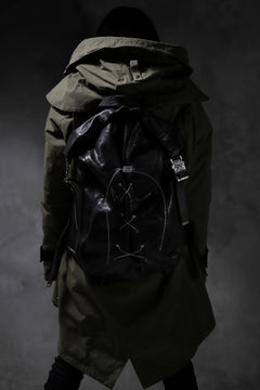 Load image into Gallery viewer, ierib roll top ruck sack / Oiled Horse Leather (BLACK)