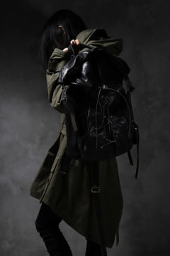 Load image into Gallery viewer, ierib roll top ruck sack / Oiled Horse Leather (BLACK)