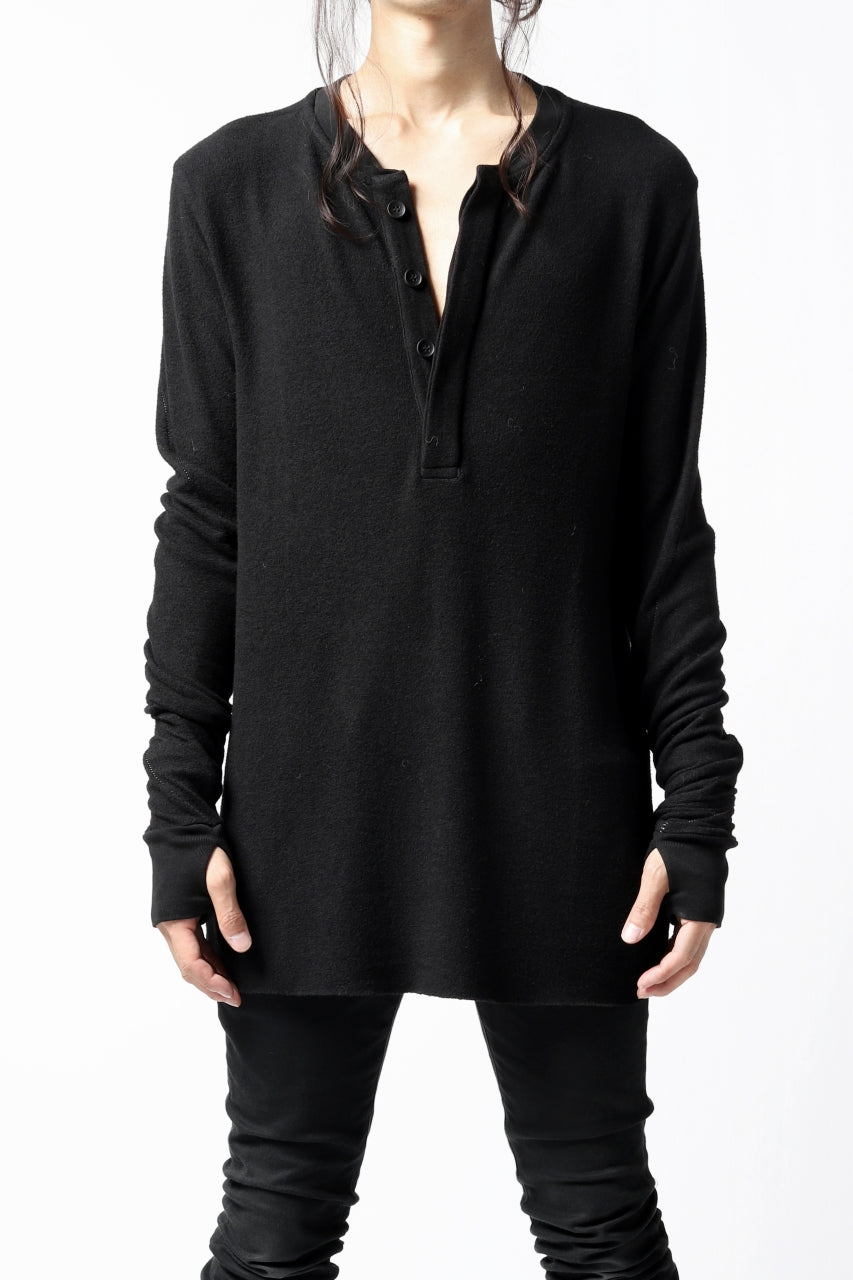 画像をギャラリービューアに読み込む, thomkrom HENRY NECK SWEATER TOPS / OVERLOCK STITCHED (BLACK)