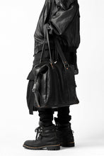画像をギャラリービューアに読み込む, ierib exclusive 2way Doctors Bag with Strap Belt / FVT Oiled Horse (BLACK)
