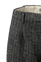 画像をギャラリービューアに読み込む, YUTA MATSUOKA buggy trousers / wool linen herringbone (charcoal grey)