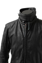 画像をギャラリービューアに読み込む, BORIS BIDJAN SABERI HORSE LEATHER PRIMALOFT® PADDED JACKET / OBJECT DYED & BODY MOLDED "J2.1-FMM20020" (BLACK)