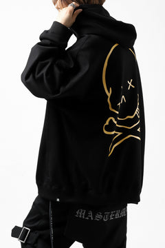 Load image into Gallery viewer, mastermind JAPAN SWEAT HOODIE / GLITTER LOGO & SKULL (BLACK)