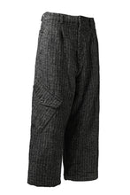 画像をギャラリービューアに読み込む, YUTA MATSUOKA buggy trousers / wool linen herringbone (charcoal grey)