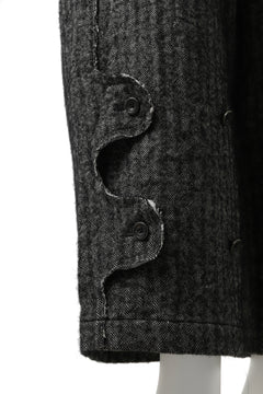 画像をギャラリービューアに読み込む, YUTA MATSUOKA buggy trousers / wool linen herringbone (charcoal grey)