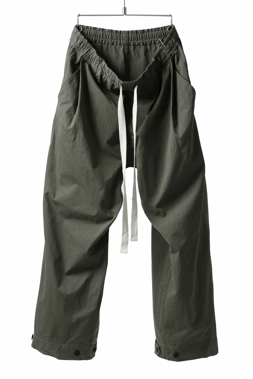 Load image into Gallery viewer, KLASICA GARNER EXTRA WIDE STRING TROUSERS / HIGH DENSITY MATT TWILL (OLIVE)