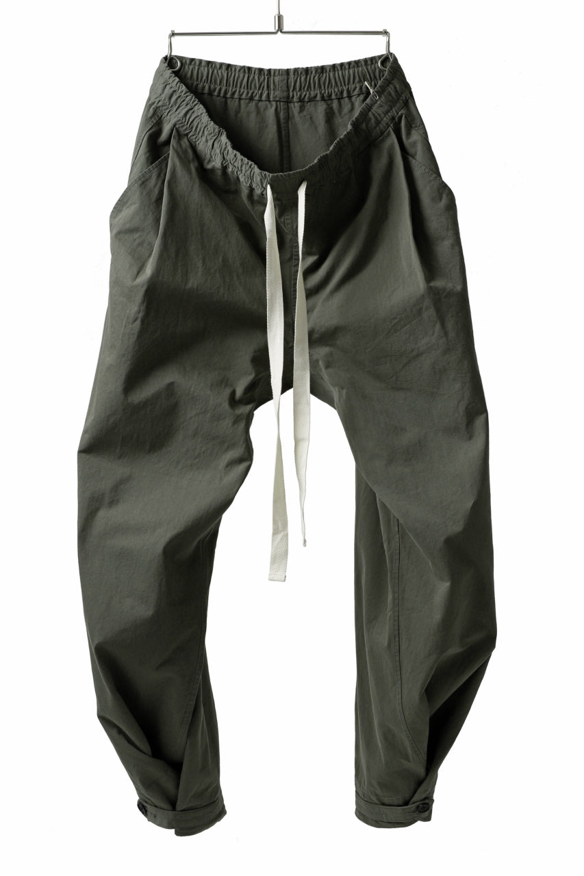 Load image into Gallery viewer, KLASICA GARNER EXTRA WIDE STRING TROUSERS / HIGH DENSITY MATT TWILL (OLIVE)