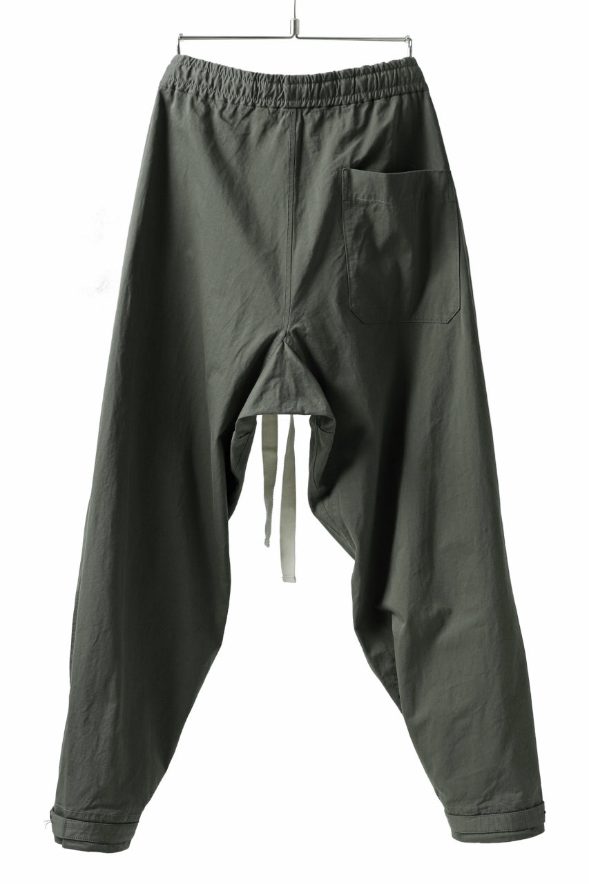 Load image into Gallery viewer, KLASICA GARNER EXTRA WIDE STRING TROUSERS / HIGH DENSITY MATT TWILL (OLIVE)