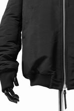 画像をギャラリービューアに読み込む, 11 BY BORIS BIDJAN SABERI MA-1 PADDED JACKET / PRIMALOFT® 200GR "J3-F-1323" (BLACK)