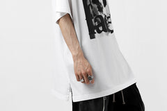 画像をギャラリービューアに読み込む, FACETASM "PINK FLAMINGOS" MOVIE TEE (WHITE)