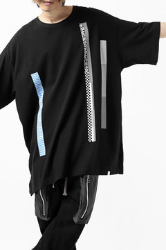 画像をギャラリービューアに読み込む, FACETASM BARCODE PRINT TEE (BLACK)