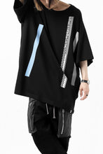 画像をギャラリービューアに読み込む, FACETASM BARCODE PRINT TEE (BLACK)