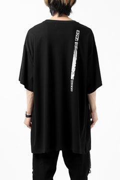 画像をギャラリービューアに読み込む, FACETASM BARCODE PRINT TEE (BLACK)