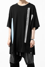 画像をギャラリービューアに読み込む, FACETASM BARCODE PRINT TEE (BLACK)