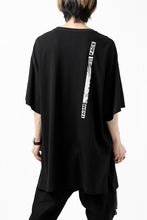 画像をギャラリービューアに読み込む, FACETASM BARCODE PRINT TEE (BLACK)