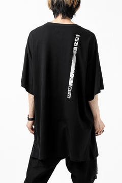 画像をギャラリービューアに読み込む, FACETASM BARCODE PRINT TEE (BLACK)