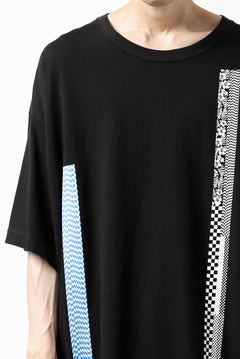 画像をギャラリービューアに読み込む, FACETASM BARCODE PRINT TEE (BLACK)
