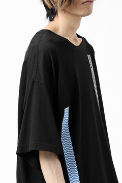 画像をギャラリービューアに読み込む, FACETASM BARCODE PRINT TEE (BLACK)