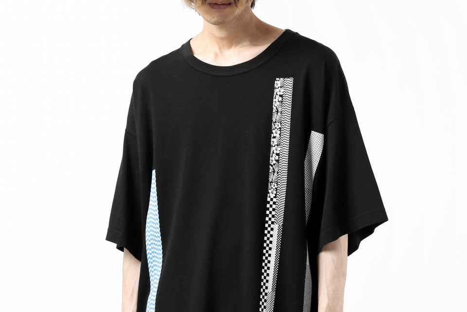 画像をギャラリービューアに読み込む, FACETASM BARCODE PRINT TEE (BLACK)