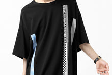 画像をギャラリービューアに読み込む, FACETASM BARCODE PRINT TEE (BLACK)