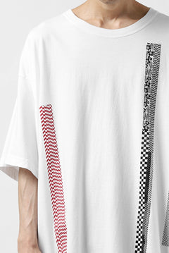 画像をギャラリービューアに読み込む, FACETASM BARCODE PRINT TEE (WHITE)