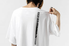 画像をギャラリービューアに読み込む, FACETASM BARCODE PRINT TEE (WHITE)
