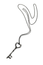 画像をギャラリービューアに読み込む, Holzpuppe Barnacles Rusted Key Pendant Necklace (KN-607)
