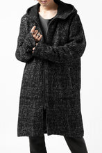 Load image into Gallery viewer, daub HOODED LONG ZIP COAT / MERANGE KNITTED (BLACK)