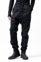 画像をギャラリービューアに読み込む, daub DYEING EASY TROUSER PANTS / STRETCH TWILL COTTON (BLACK)