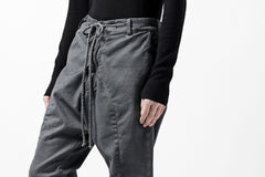 Load image into Gallery viewer, daub DYEING EASY TROUSER PANTS / STRETCH TWILL COTTON (GREY)