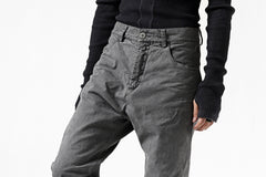 Load image into Gallery viewer, daub ERGONOMIC SEAM SLIM PANTS / STRETCH COTTON (GREY)