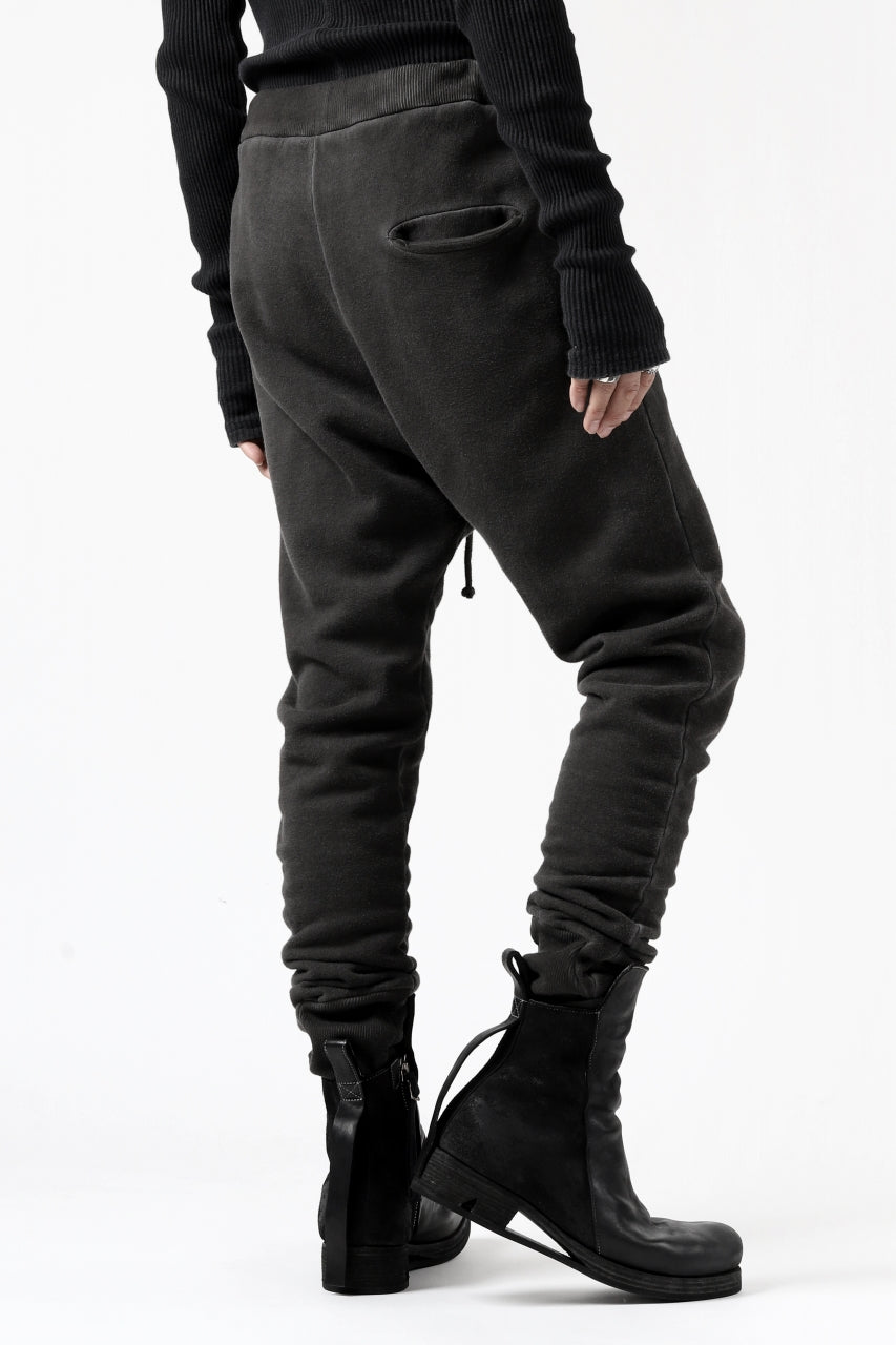 Load image into Gallery viewer, daub SWEAT SLIM JOGGER PANTS / COLD DYED JERSEY (DARK GREY)