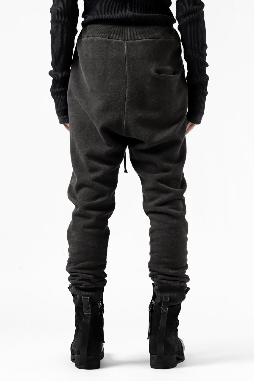 Load image into Gallery viewer, daub SWEAT SLIM JOGGER PANTS / COLD DYED JERSEY (DARK GREY)