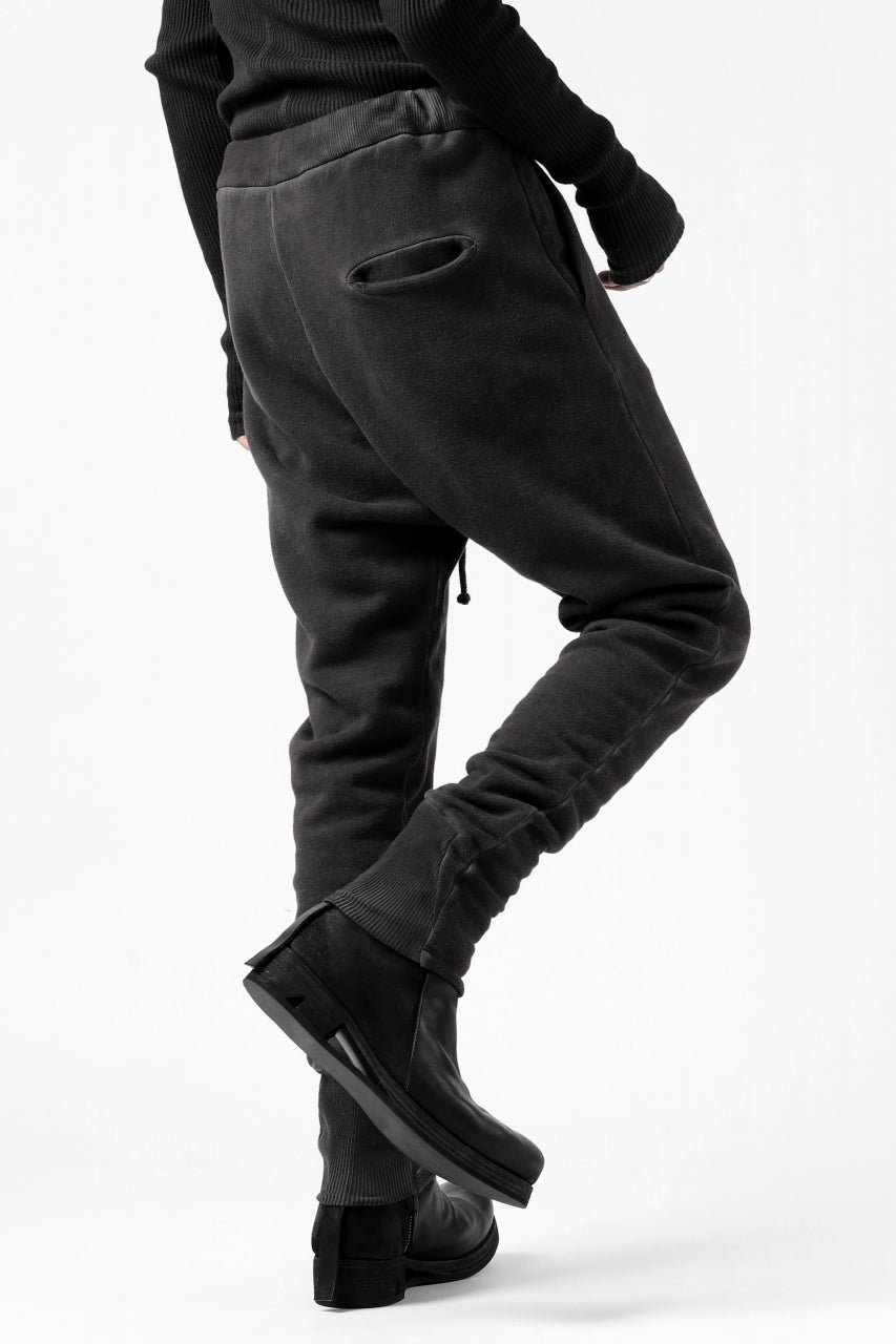Load image into Gallery viewer, daub SWEAT SLIM JOGGER PANTS / COLD DYED JERSEY (DARK GREY)