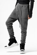 画像をギャラリービューアに読み込む, daub DYEING JOG-PANTS / COTTON FLEECY (GREY)