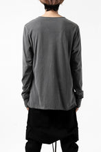 Load image into Gallery viewer, daub CHEST POCKET LONG SLEEVE CUT SEWN / COLD DYED JERSEY (GREY)