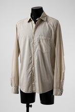 Load image into Gallery viewer, daub PLAIN COLLAR SHIRT / COLD DYED ORGANIC COTTON (SAND)