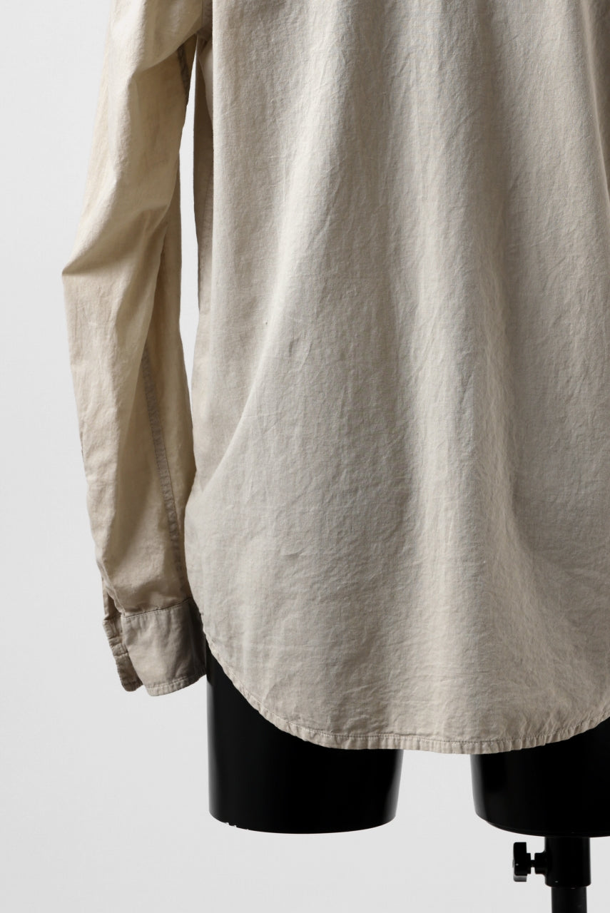 Load image into Gallery viewer, daub PLAIN COLLAR SHIRT / COLD DYED ORGANIC COTTON (SAND)
