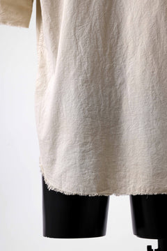 Load image into Gallery viewer, daub DYEING MINIMAL SS SHIRT / ORGANIC COTTON (SAND)
