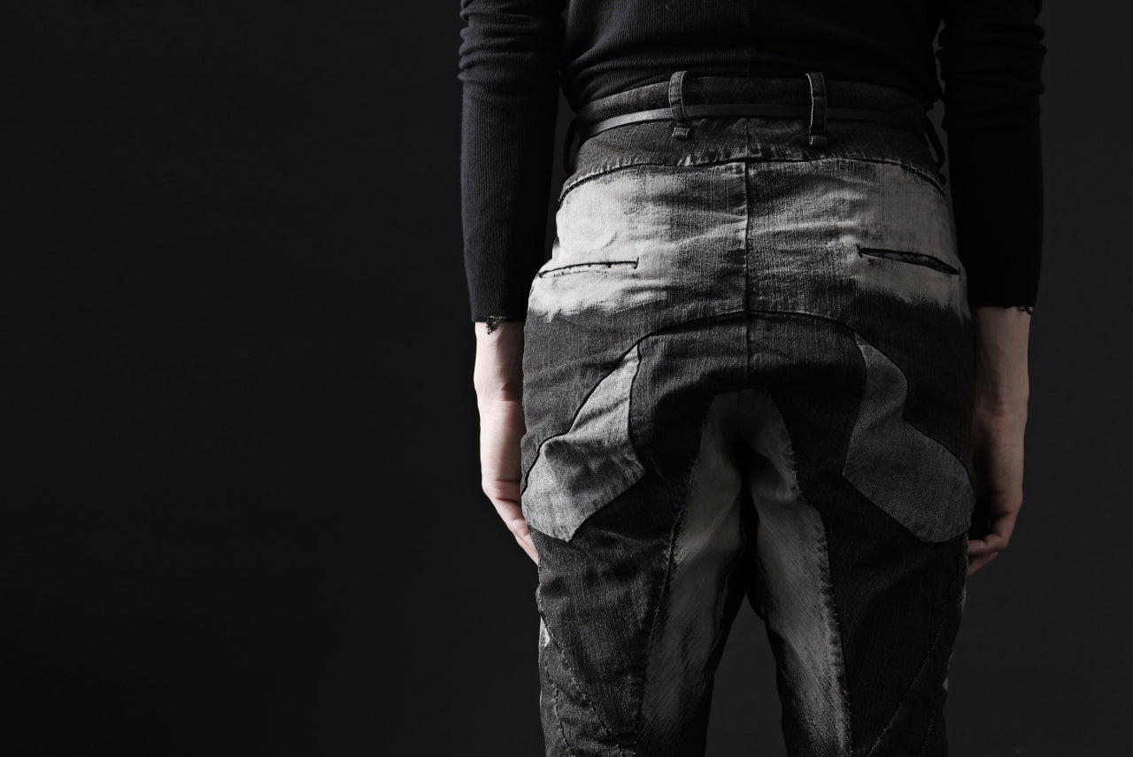 masnada BAGGY OBLIQUE POCKET JEANS / REPURPOSED STRETCH JEANS (CORRODED)