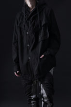 画像をギャラリービューアに読み込む, masnada CROPPED LOOSE POCKET PARKA JACKET / STRETCH COTTON RIPSTOP (SOLID BLACK)