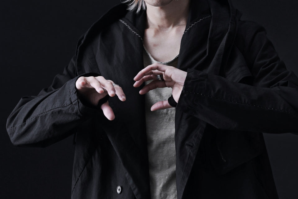 画像をギャラリービューアに読み込む, masnada CROPPED LOOSE POCKET PARKA JACKET / STRETCH COTTON RIPSTOP (SOLID BLACK)