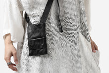 画像をギャラリービューアに読み込む, PAL OFFNER MOBILE BAG 2.0 / CALF LEATHER (BLACK)