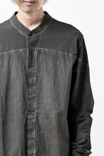 Load image into Gallery viewer, thomkrom NO COLLAR SHIRT/ JERSEY+WOVEN (BLACK OIL)