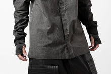 Load image into Gallery viewer, thomkrom NO COLLAR SHIRT/ JERSEY+WOVEN (BLACK OIL)