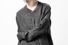画像をギャラリービューアに読み込む, thom/krom DYEING BOMBER-SHIRT / LINEN+ELASTIC NYLON (BLACK OIL)